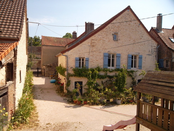 Vakantie met de hele familie in de Bourgogne, 'Les Trois Croix', Maison 2, 4 slaapkamers